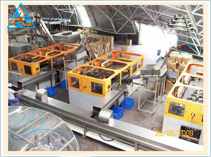 Two Stage PET Blow Moulding Machine